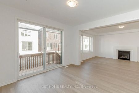 75 Milt Schmidt Street - Photo 2
