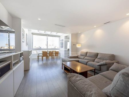 Valencia, Valencian Community 46007 - Photo 3