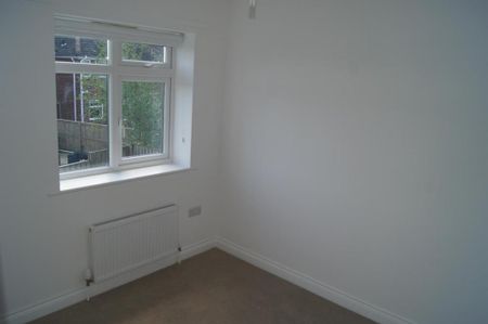 2 bedroom house to rent - Photo 3