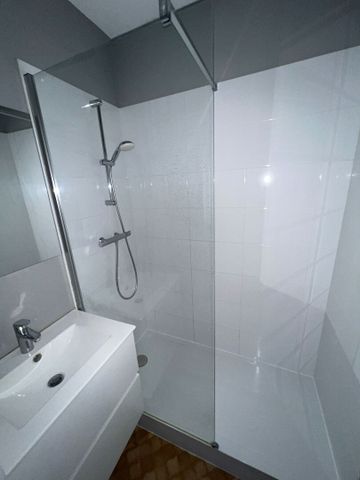 Location Appartement 3 pièces 49m² - Photo 4