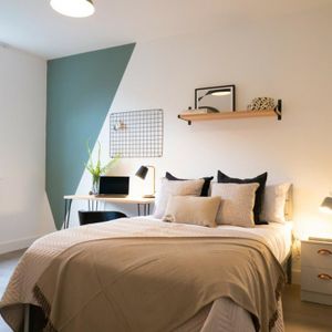 8 bedroom house to rent - Photo 2