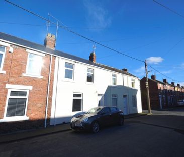3 bedroom terraced house to rent - Photo 5