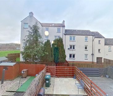 2 bedroom terraced house to rent - Photo 6