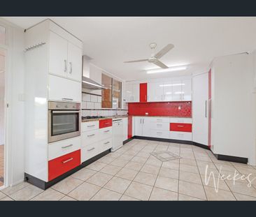 SPACIOUS HOME WITH SHEDS!! - Photo 5