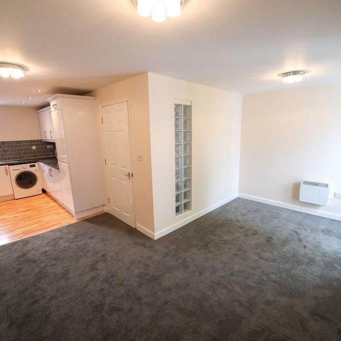 3 bedroom apartment to rent - Photo 1