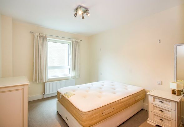 1 bedroom apartment to rent Dolphin Quays, The Quay, Poole, BH15 - Photo 1