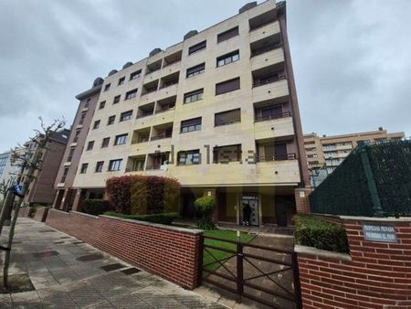 Alquiler de piso en Calle Ribera de Arriba, 6 - Photo 2