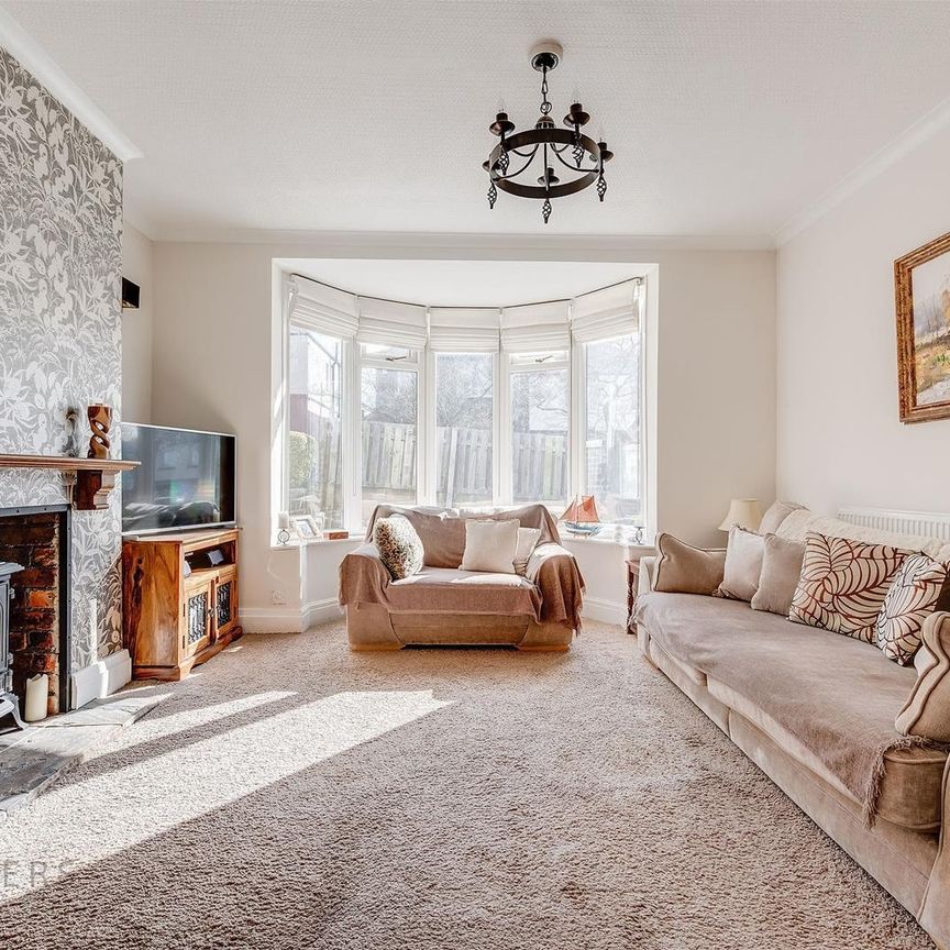 Delph House Road, Crosspool, Sheffield - Photo 1