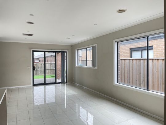 Redefining Comfort for Modern Living! - Photo 1