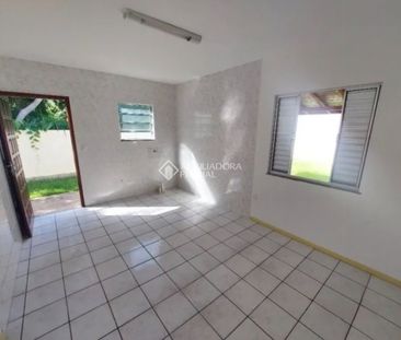 Casa com 2 quartos e 80m² para alugar em Cachoeira do Bom Jesus, Fl... - Foto 6