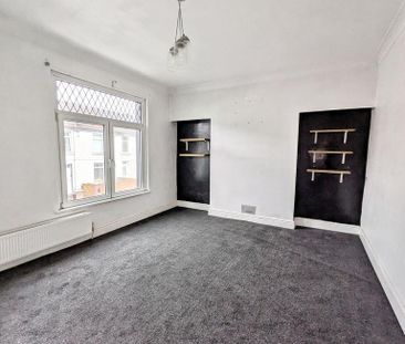 3 bedroom end of terrace house to rent - Photo 5