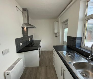 2 Bedroom Terraced House To Rent - Photo 6