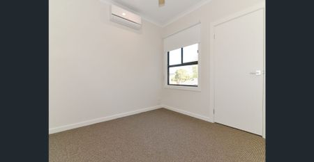 Modern Townhouse in Great Location! - Photo 2