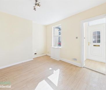 40 Parker Street, Belfast, BT5 4HN - Photo 1