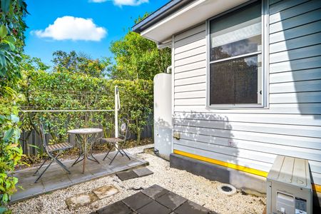 Home For Rent - Photo 3
