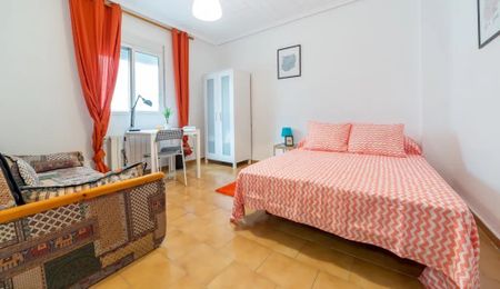 Carrer Ciutat de Mula, Valencia, Valencian Community 46021 - Photo 2