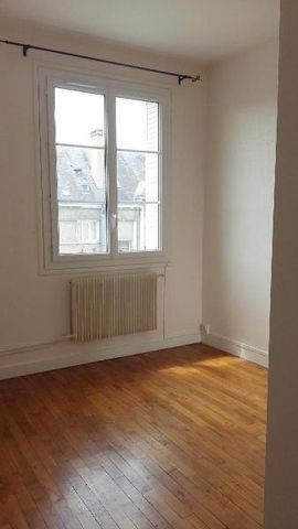 Location Appartement 4 pièces 80m² TOURS 37000 - Photo 5