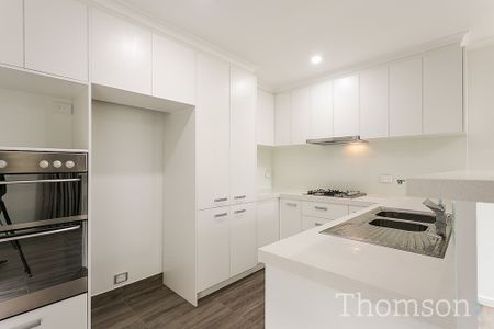 10/59-61 Ormond Esplanade ELWOOD - Photo 2