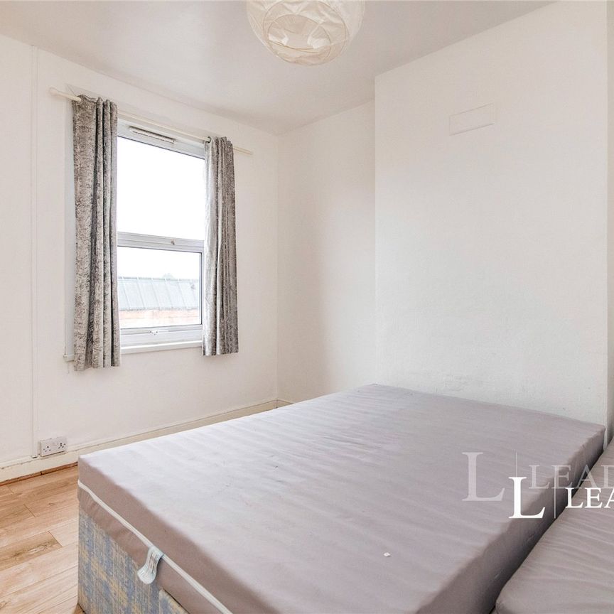 4 bedroom house to rent Factory Road, Birmingham, West Midlands, B18 - Photo 1