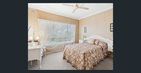 Close to Westfield Marion & Flinders Campus - Photo 2