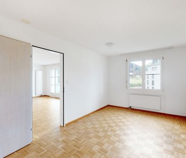 Wohnung mit Gartensitzplatz - Photo 3