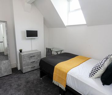 4 bedroom apartment to rent - Photo 5