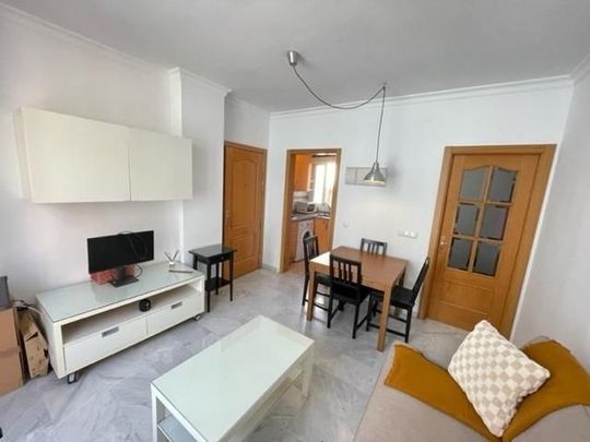 Alquiler de piso en Cristo de la Epidemia - Photo 1