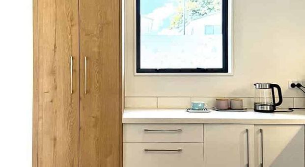 Ready to move in, stylish 2 bed townhouse - Photo 1