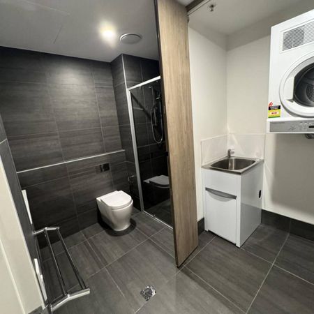 Modern living in Wright - Photo 2