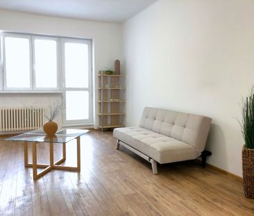 Na prenájom 3 izbový byt, 86 m2, Bratislava, Nové Mesto, Šancova ulica - Photo 1