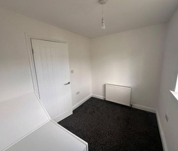 3 bedroom property to rent - Photo 1