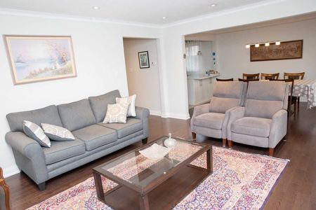 For Lease - 65 Bellbury Crescent, Toronto, Ontario - Photo 5