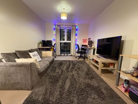1 Bed Flat, Rosida Gardens, SO15 - Photo 1