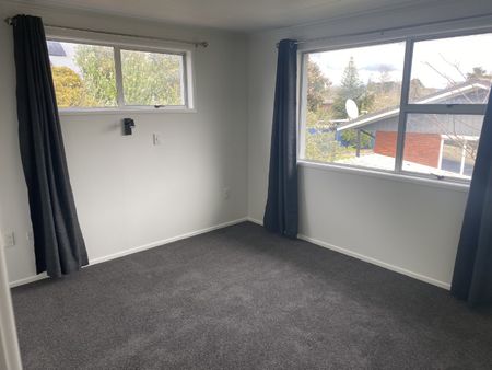 87A Clawton Street, Westown - Photo 5