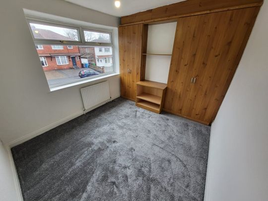 3 Bed Semi-Detached House, Huntley Road, M8 - Photo 1