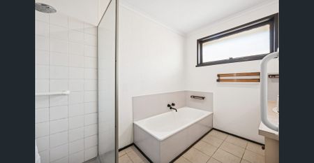 Effortless Living in a Well-Connected Location - Photo 5