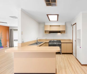 Cosy & Convenient - Photo 6