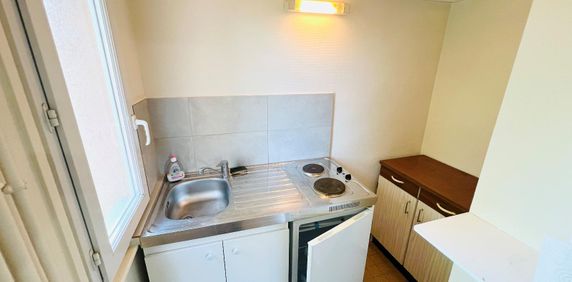 Location Appartement 1 pièce 21m² MACON 71000 - Photo 2