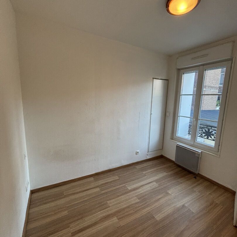 Location Appartement 1 pièce 16m² - Photo 1