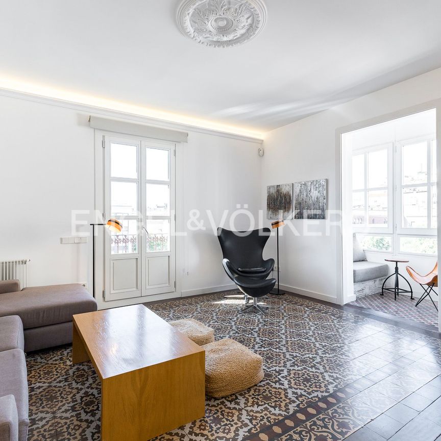 Piso de alquiler en El Raval - Photo 1