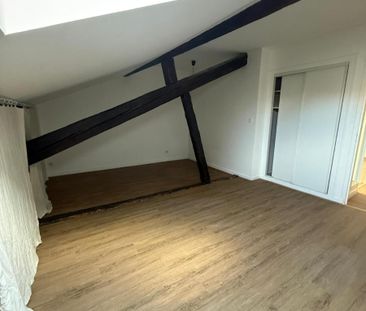 Location Appartement 3 pièces 58m² VILLEURBANNE 69100 - Photo 4