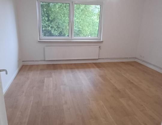Helle 3-Zimmer-Wohnung in Hannover-Misburg - Foto 1