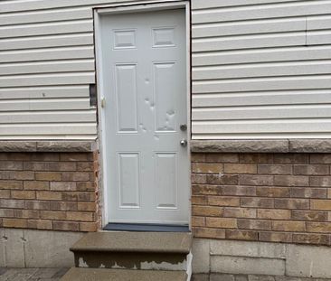 For Lease - 640 Ormond Drive Unit# Basement, Oshawa, Ontario - Photo 2