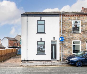 2 bedroom end of terrace house to rent - Photo 1