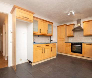3 bedroom terraced house to rent - Photo 6