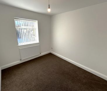 Monckton Road, Oldbury - Photo 6