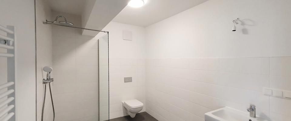 Seeblick - EBK - 2 Balkone - Aufzug - was will man mehr? - Foto 1