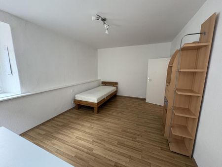 Mietwohnung in der Hofer Innenstadt - Photo 3