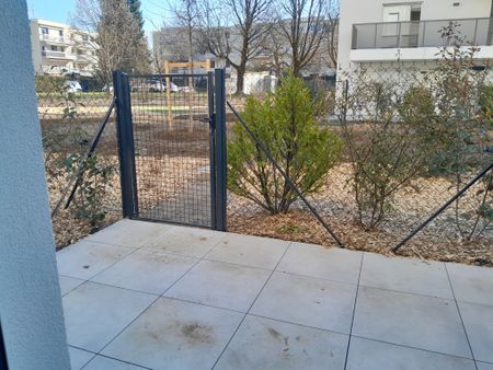 Location Appartement 2 pièces 45m² MEYTHET 74960 - Photo 5