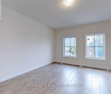 10270 KEELE STREET - Photo 5